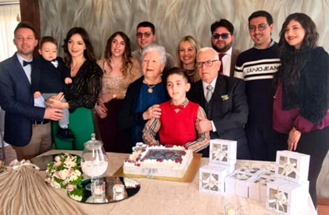 "Nozze di Diamante" a Raddusa per Pasquale Buzzone, 86 anni, e Carmela Maggio, 82 anni, sposi da 60 anni